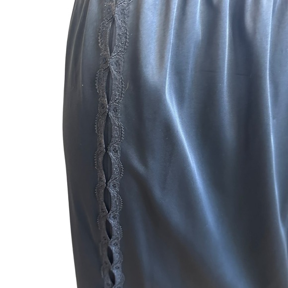 Vintage Vanity Fair Black Half Slip Slip sz M - Picture 6 of 9